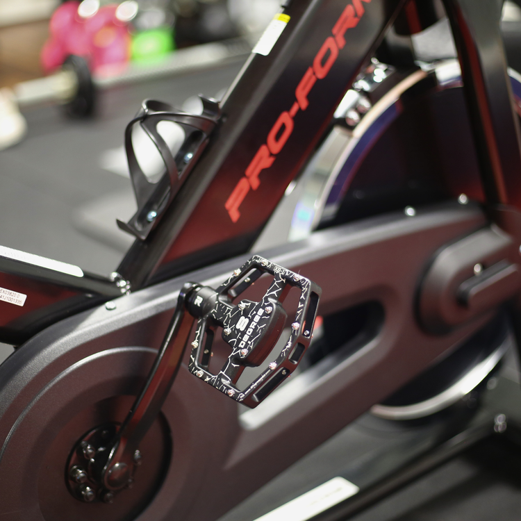 8 Degree Pedal | First Ever Flat Floating Pedal
