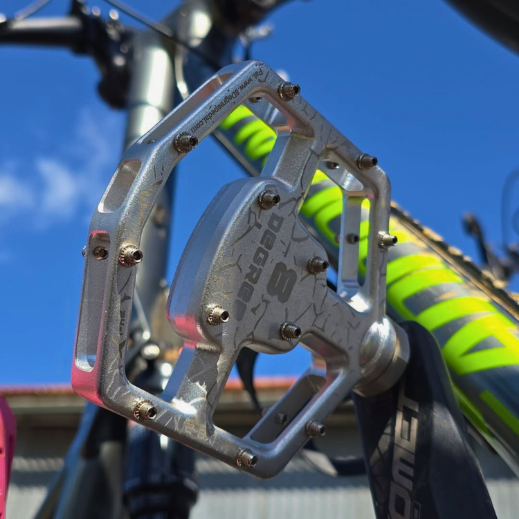 8 Degree Pedal | First Ever Flat Floating Pedal